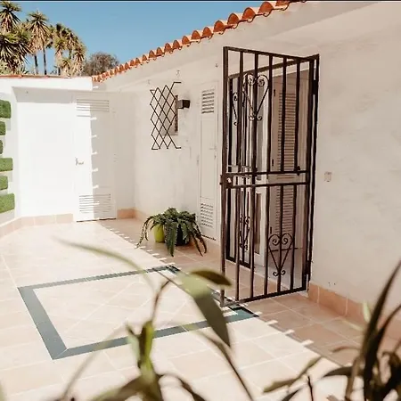 Happy Place, * Chayofa