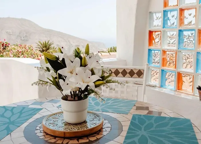 Happy Place, Villa Chayofa