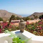 فيلة Happy Place,