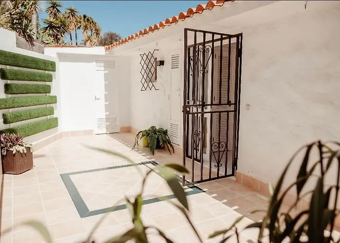 Happy Place, * Chayofa